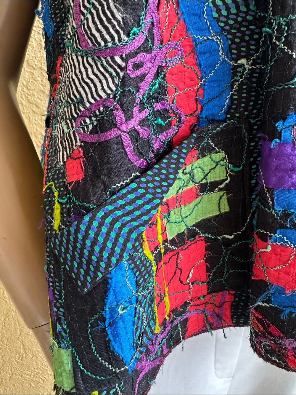 Diane Prekup colorful stitching design A frame vest - Picture 4 of 13